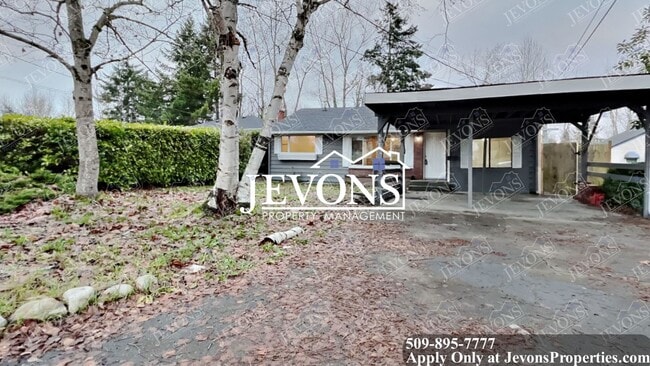 Building Photo - Enjoy the new appliances in this lovely single-family home located in the heart of Tacoma