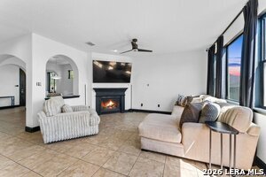 Building Photo - 1346 Nicholas Manor