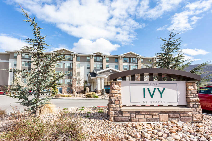 Primary Photo - The Ivy at Draper 55+ Active Adult Apartments