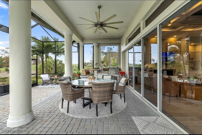 Building Photo - 2721 Olde Cypress Dr