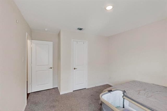 Building Photo - 504 Willow View Way
