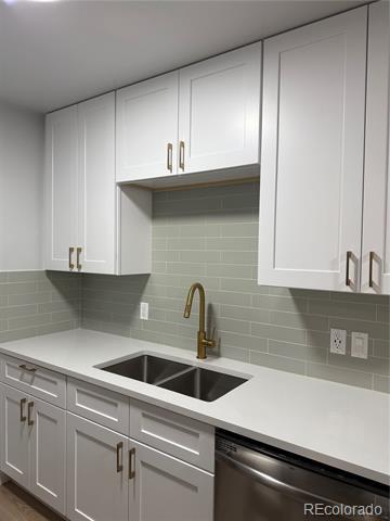 Building Photo - 10702 E Exposition Ave