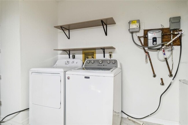 Building Photo - 3509 65th Ave Cir E