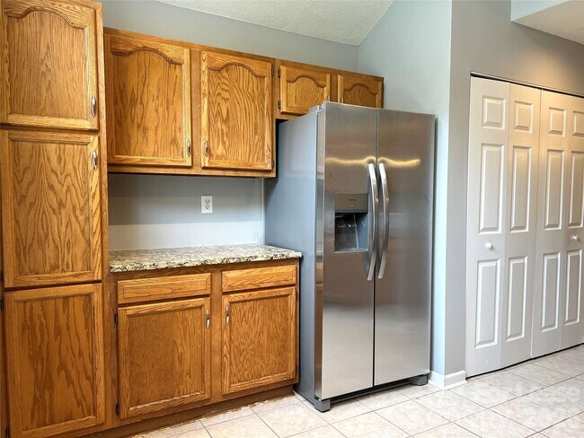 Building Photo - 5974 Prescott Ct