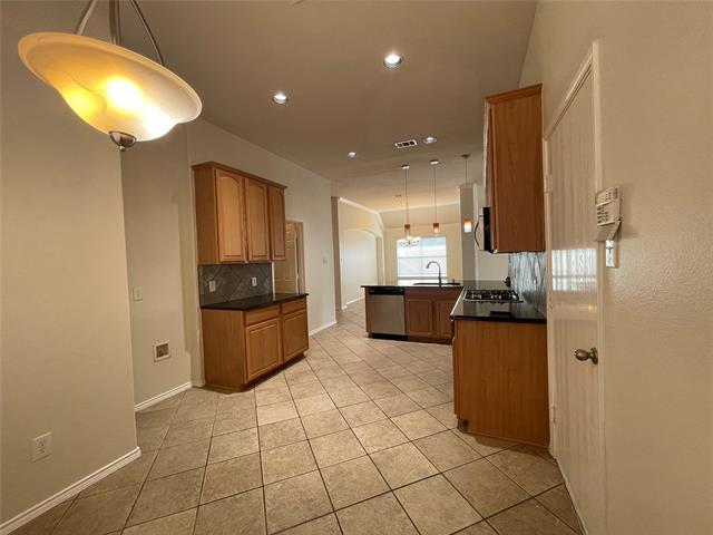 Building Photo - 11920 Brownwood Dr