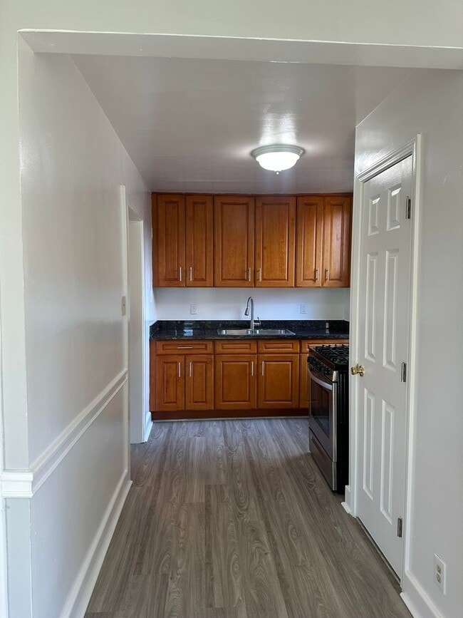 Building Photo - 1379-1383 24th Avenue