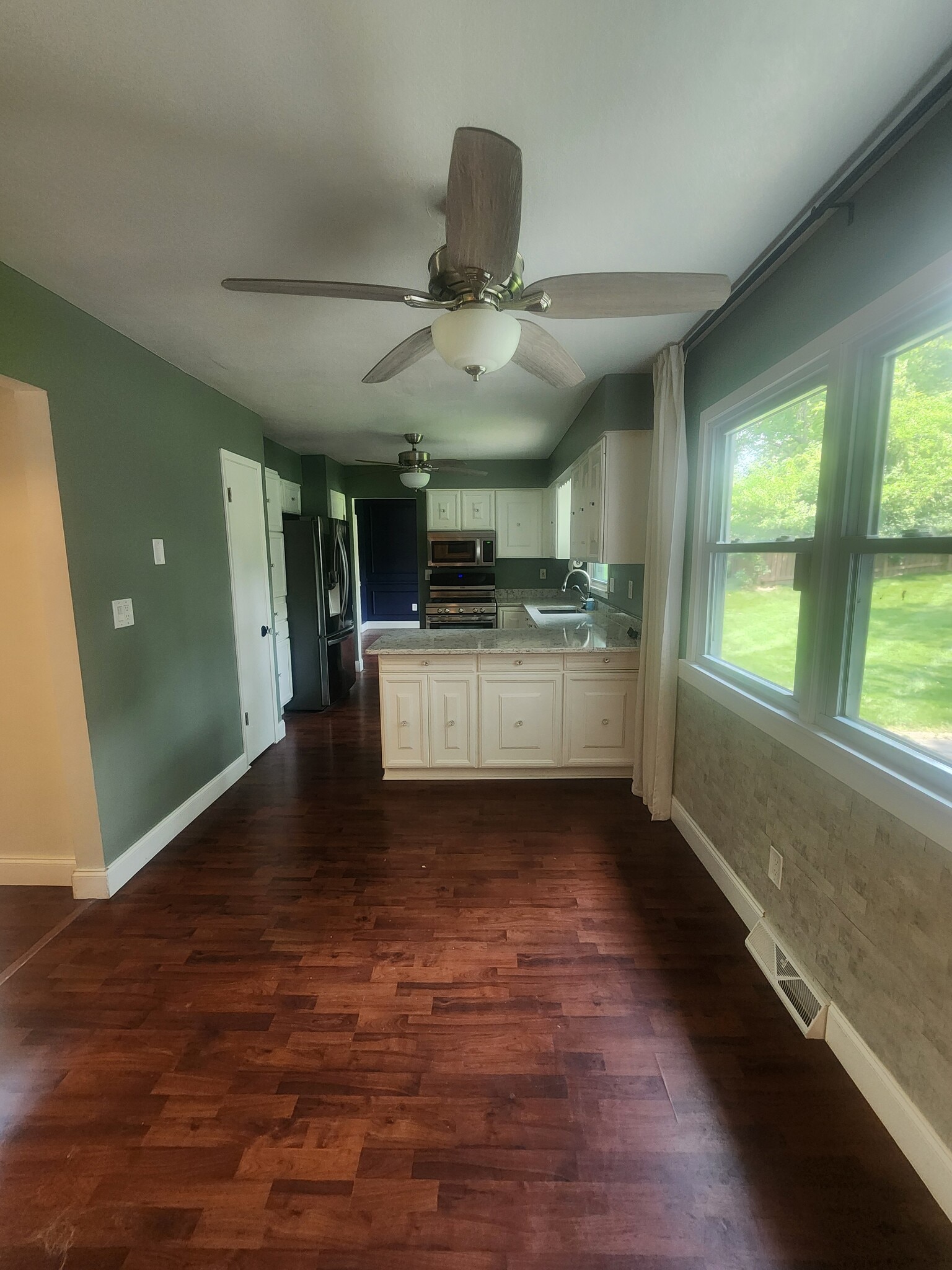 Building Photo - 1129 22nd St