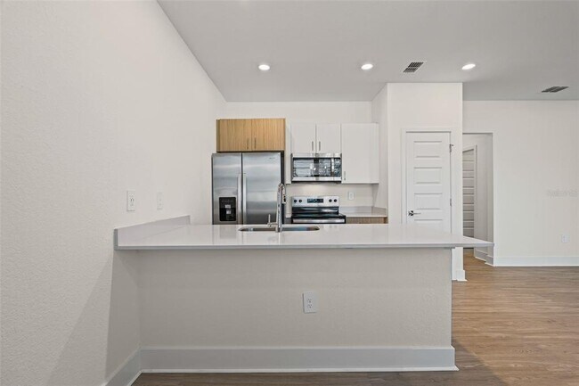 Building Photo - 14515 Stellar Pl