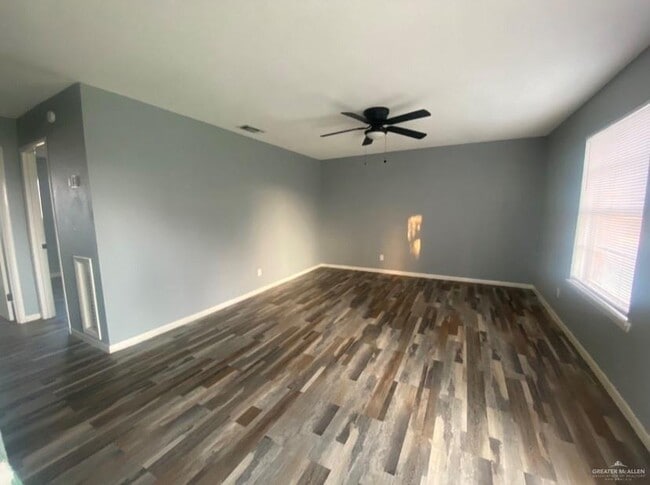 Building Photo - 7 Audrey Dr