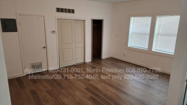 Building Photo - S7559 US 12 H5