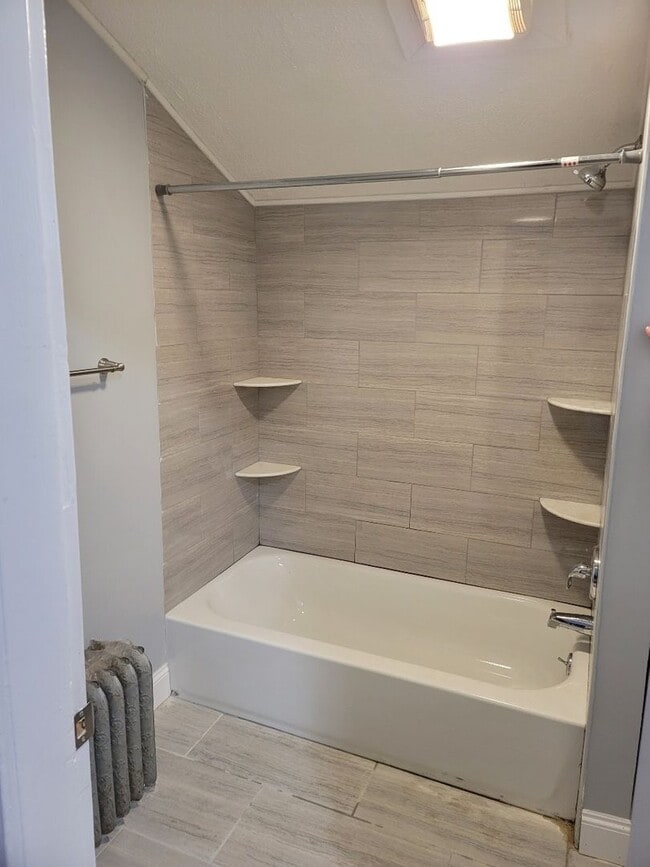 Building Photo - 363 Sherman Ave