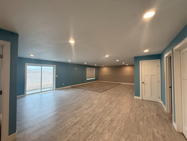 Building Photo - 15573 229th St