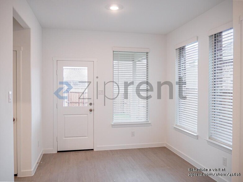 Building Photo - 1436 Lady Bird Rd