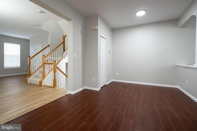 Building Photo - 20382 Farmgate Terrace