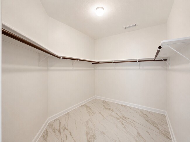 Building Photo - 15402 Marlowe Grove Dr