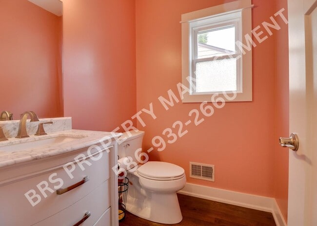 Building Photo - JUST REDUCED!!  Stunning 4 bedroom 2.5 bat...