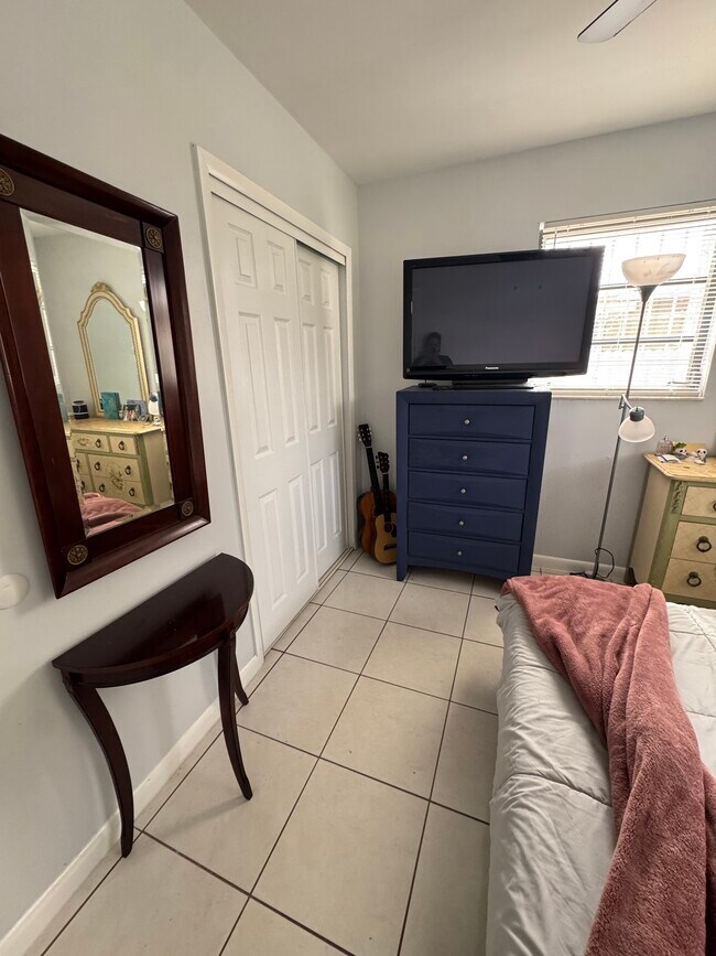 Building Photo - 17472 SW 105th Ave