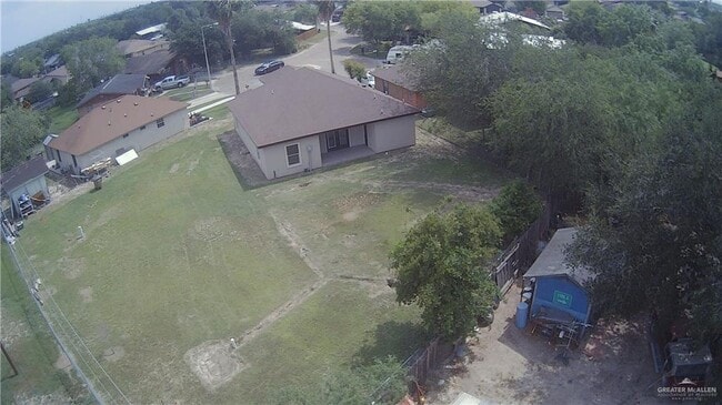 Building Photo - 911 S 19th Ave