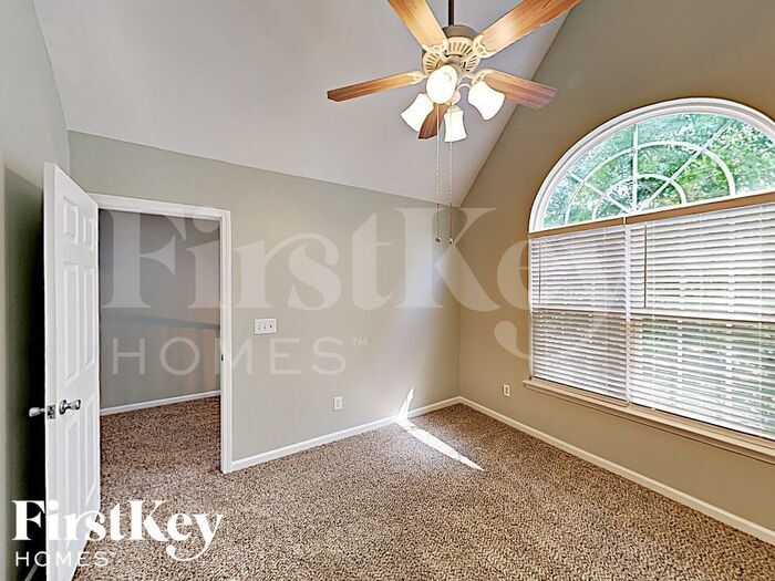 Building Photo - 5718 Parkstone Drive