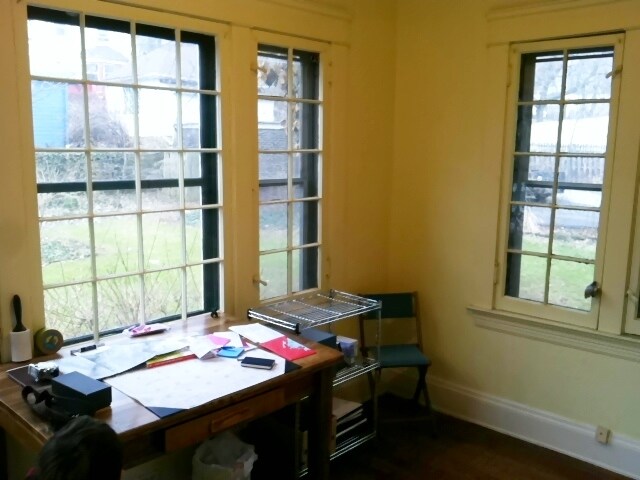 Sun Room/Office - 2203 Bellfield Ave