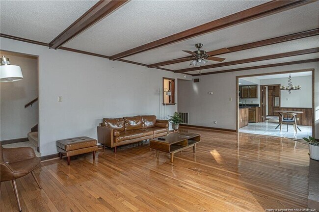Building Photo - 6821 Thames Dr