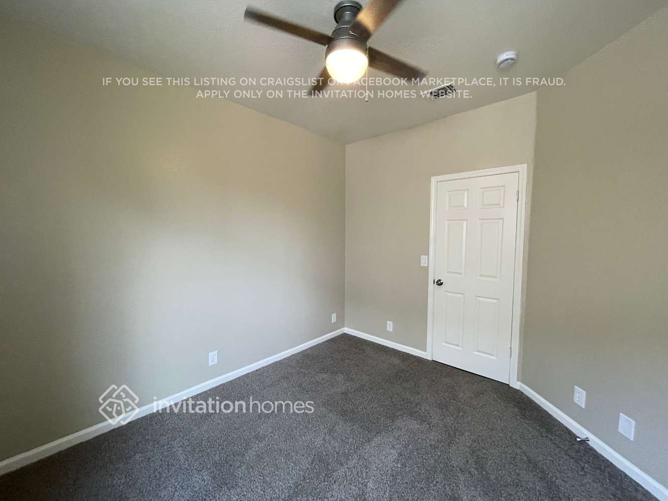 Building Photo - 869 Lariat Loop