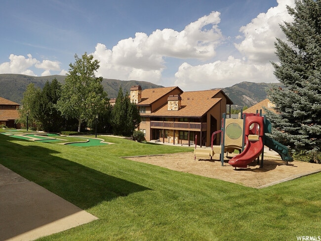 Building Photo - 3615 N Wolf Creek Dr