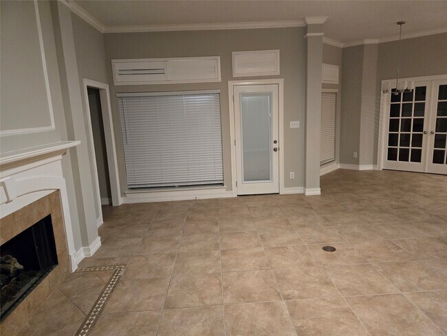 Building Photo - 3910 Champion Creek Ln