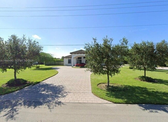 Building Photo - 17040 SW 280th St