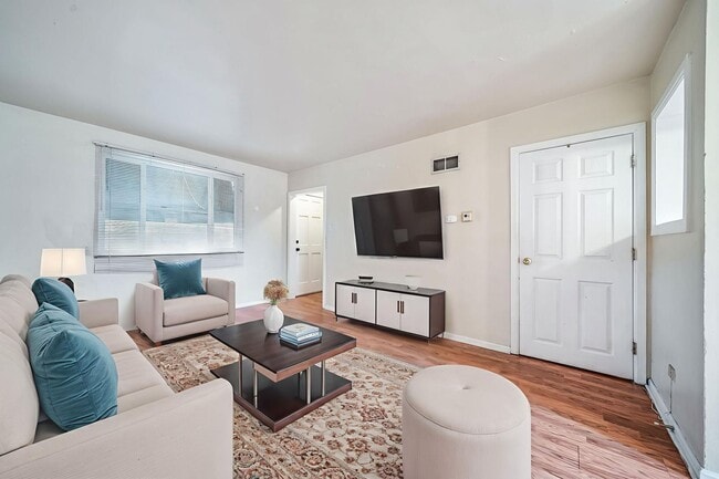 Building Photo - 1456 Galena St