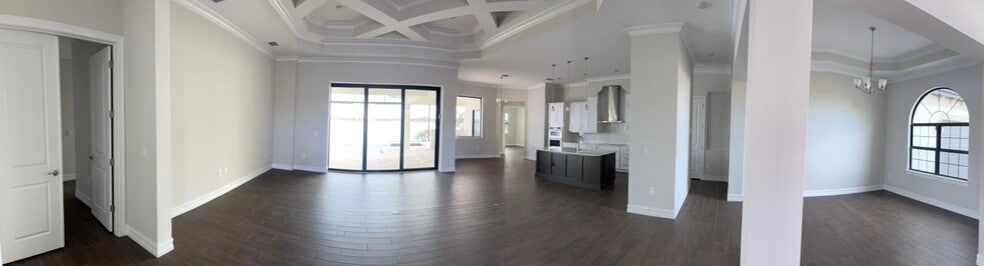 Building Photo - 597 Maraviya Blvd