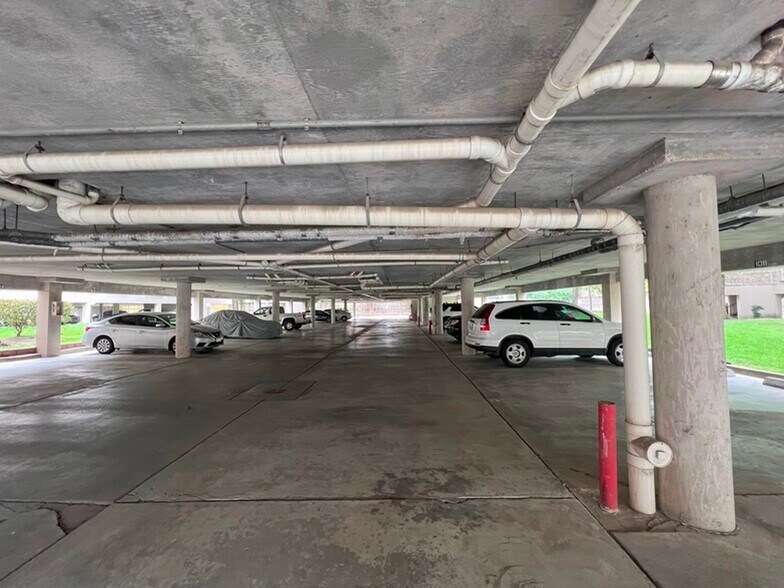 Building Photo - 2207 S Braeswood Blvd