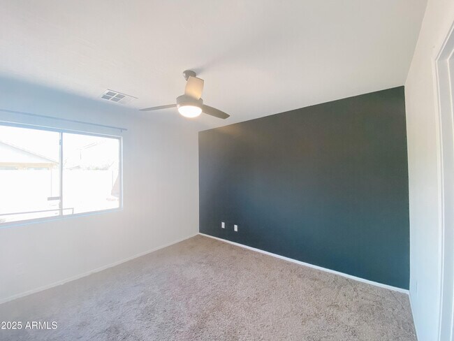 Building Photo - 14888 W Acapulco Ln