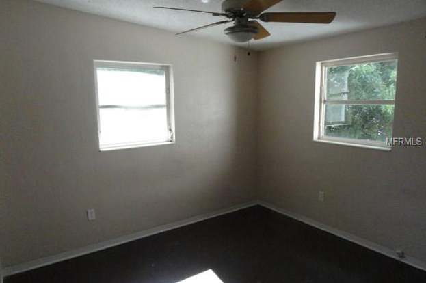 Building Photo - 9596 Groveland St