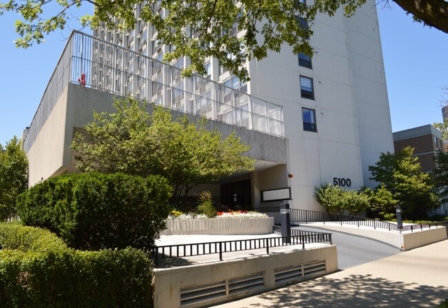 Building Photo - 5100 N Marine Dr