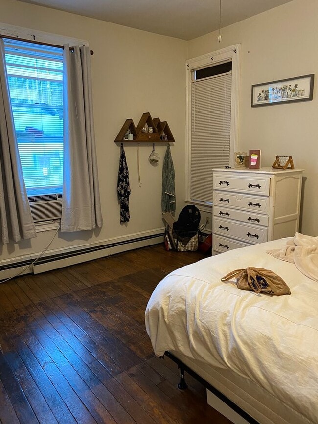 Building Photo - 312 S Upper St