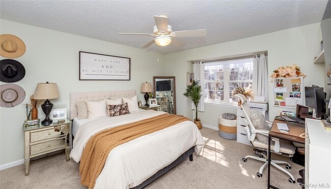 Building Photo - 3 Evergreen Way