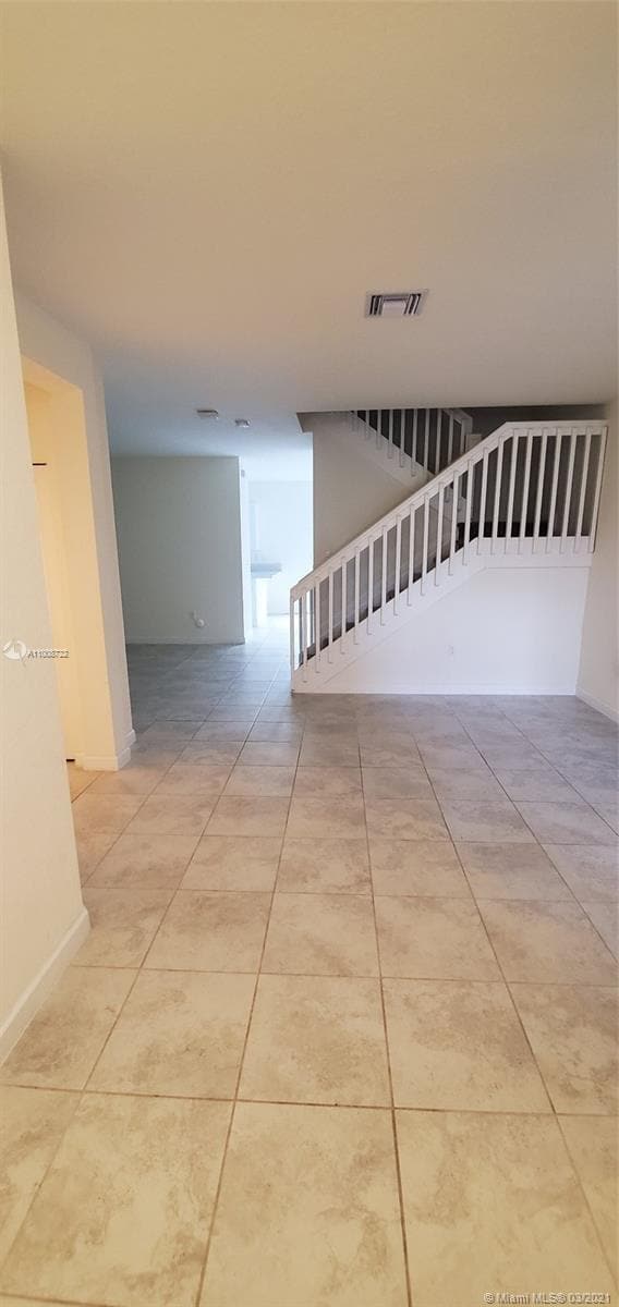 Building Photo - 6538 S Anise Ct