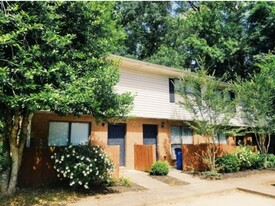 Building Photo - 113 Ridgeview Ct