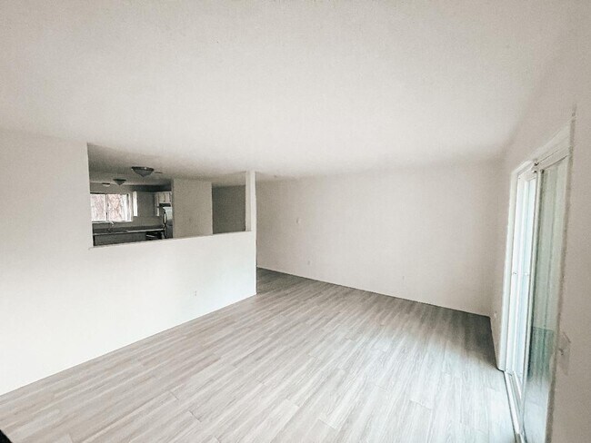 Building Photo - 10419 112th St SW