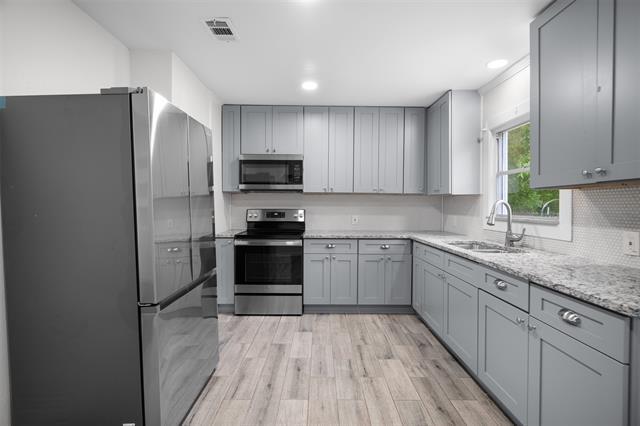 Building Photo - 920 N Virginia St