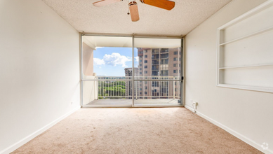 Building Photo - 1269-V