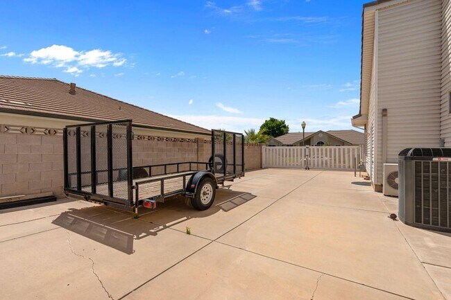 Building Photo - Beautiful Foremaster Ridge Home