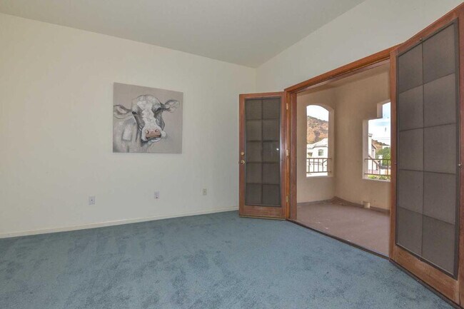 Building Photo - 5413 W Fallen Leaf Ln