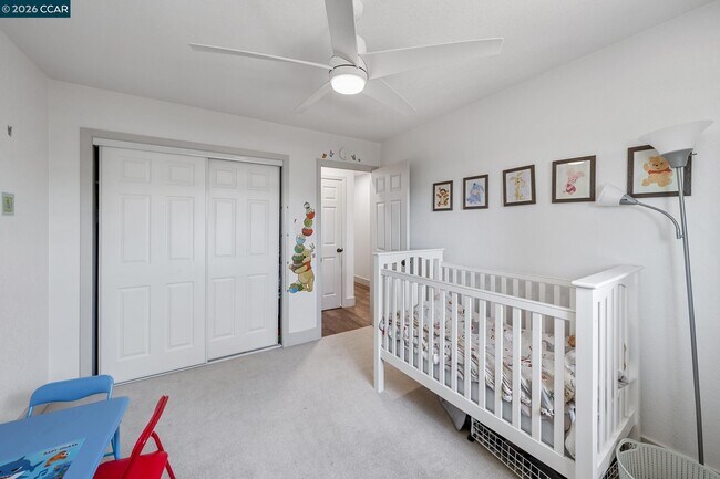 Building Photo - 1208 Roseann Dr