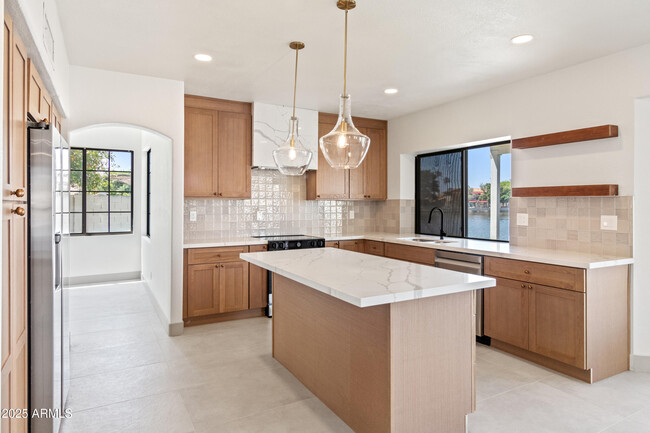 Building Photo - 3520 N 110th Ave