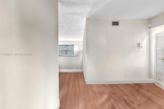 Building Photo - 1300 NW 43 Terrace