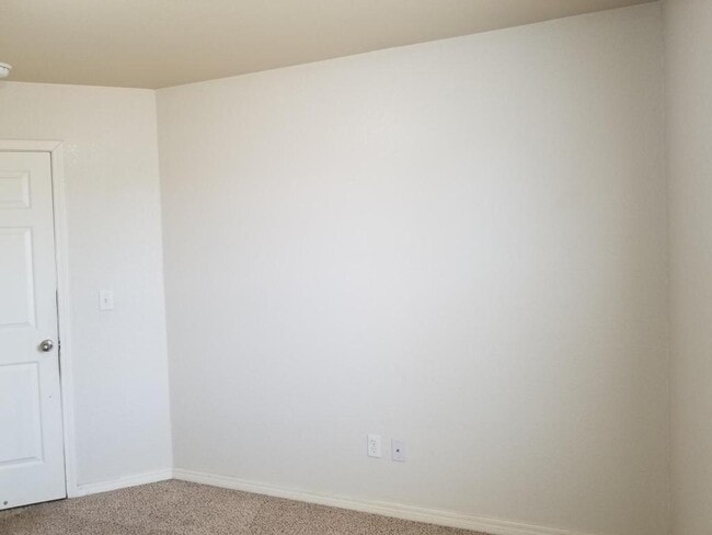 Building Photo - 2803 Conner Dr