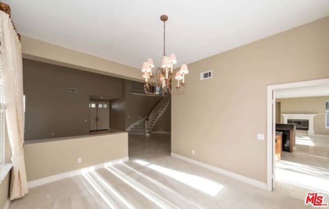 Building Photo - 1841 S Floyd Ct