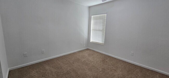 Building Photo - 4170 SW 47th Ct